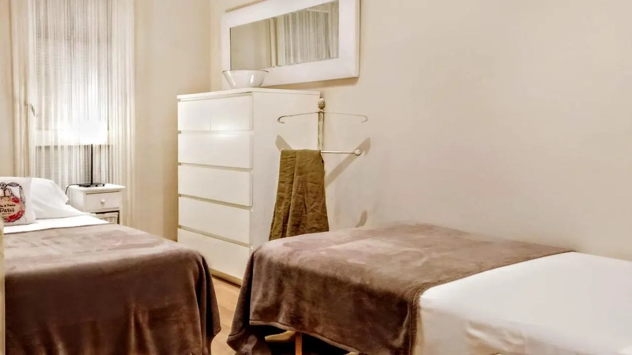 Apartment Ferienwohnung Livingstone Barcelona Spanien