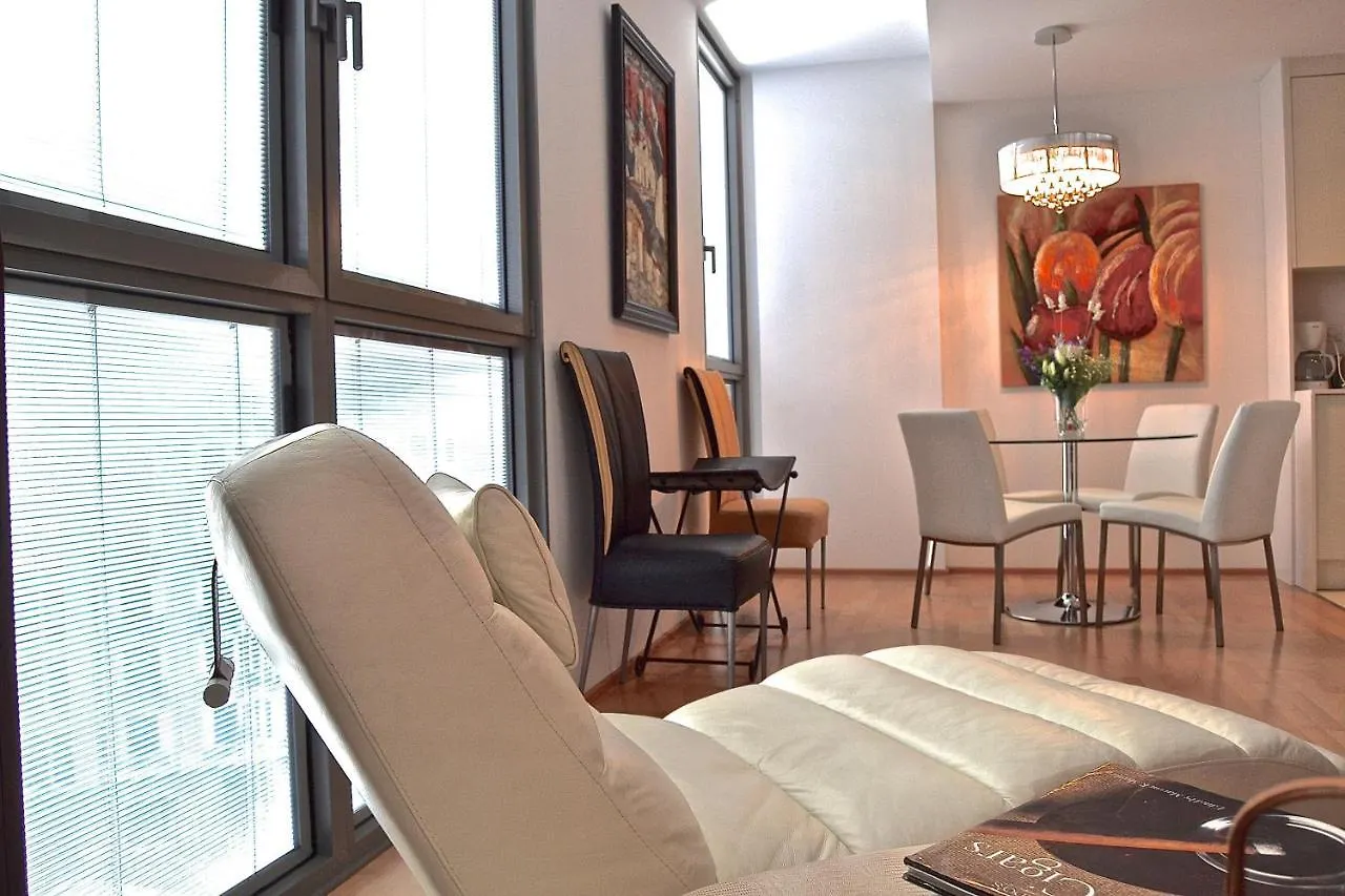 Apartment Ferienwohnung Livingstone Barcelona Spanien